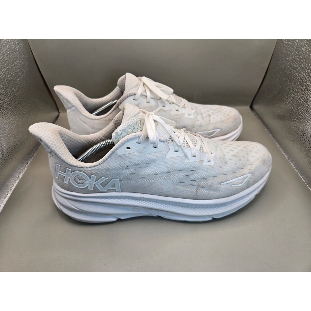 Hoka One One Clifton 9 Shoes Men's 13 D White Road Running Athletic Gym Sneakers